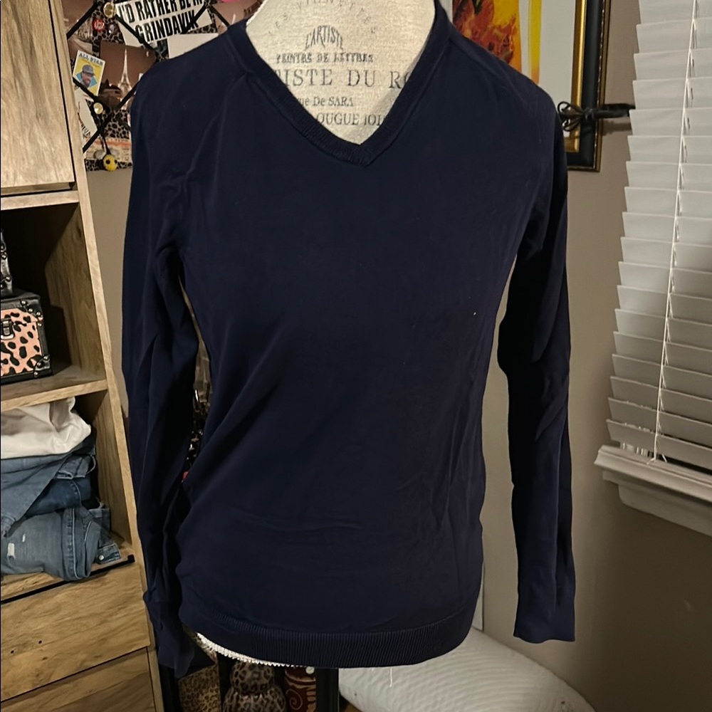 Fairlane & Sons Navy V-Neck Sweater - XS